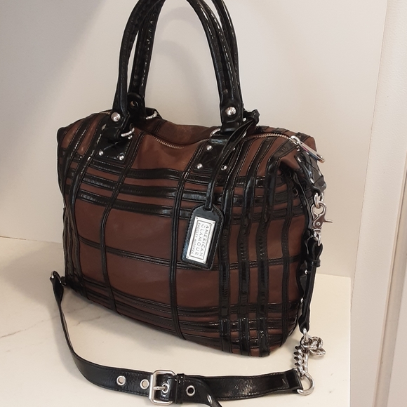 Badgley Mischka Handbags - Badgley Mischka Leather Bag